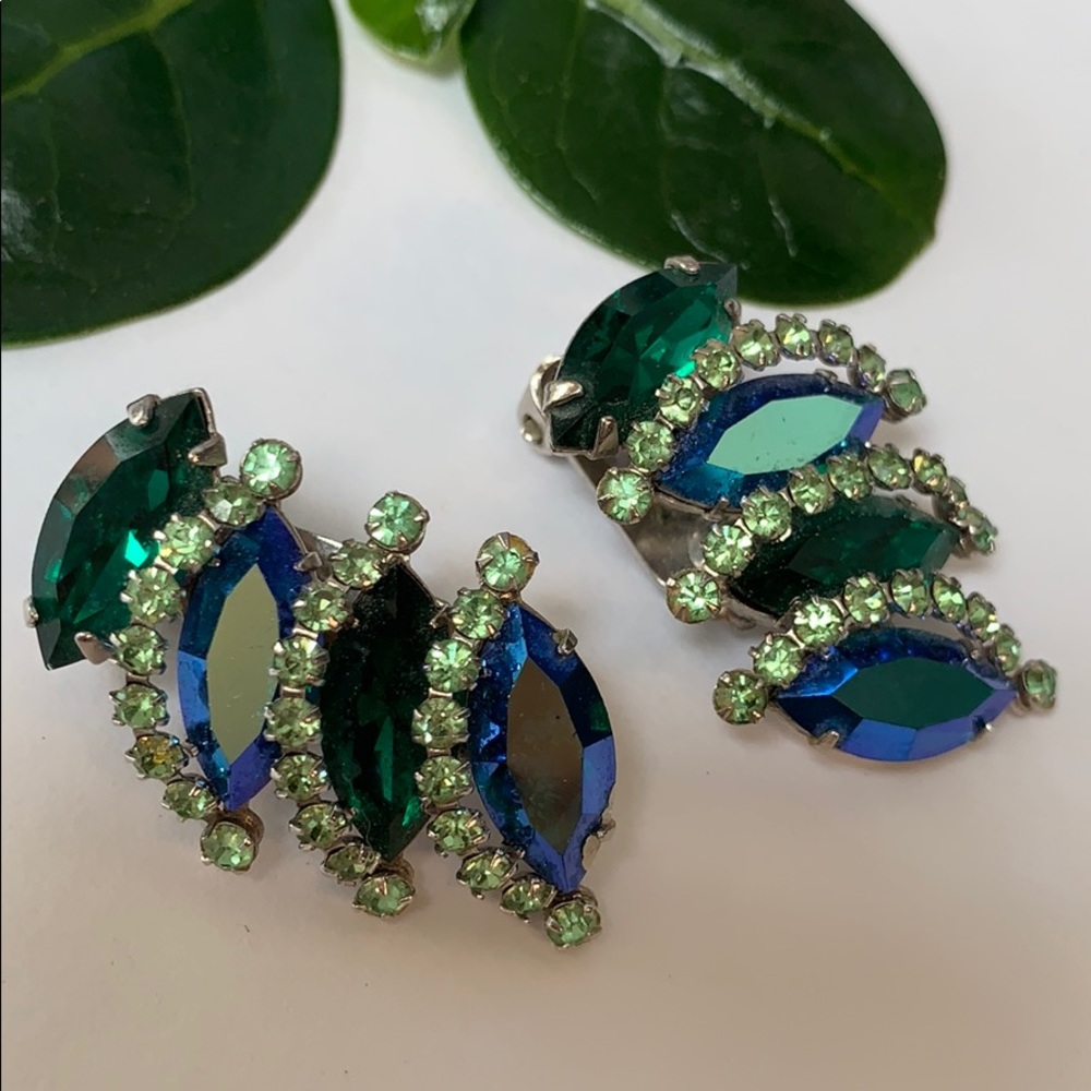 Vintage clip on earrings